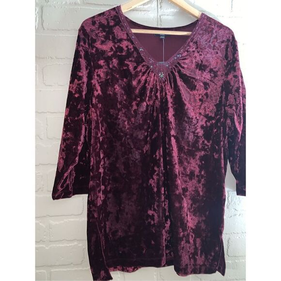 NWT Whimsigoth Velour Burgundy Lace Trim Tunic Top 2X - Picture 4 of 8